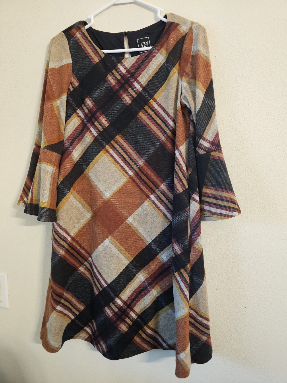 Jessica Howard Plaid Midi Dress in Rust, Black, Cream, and Mustard